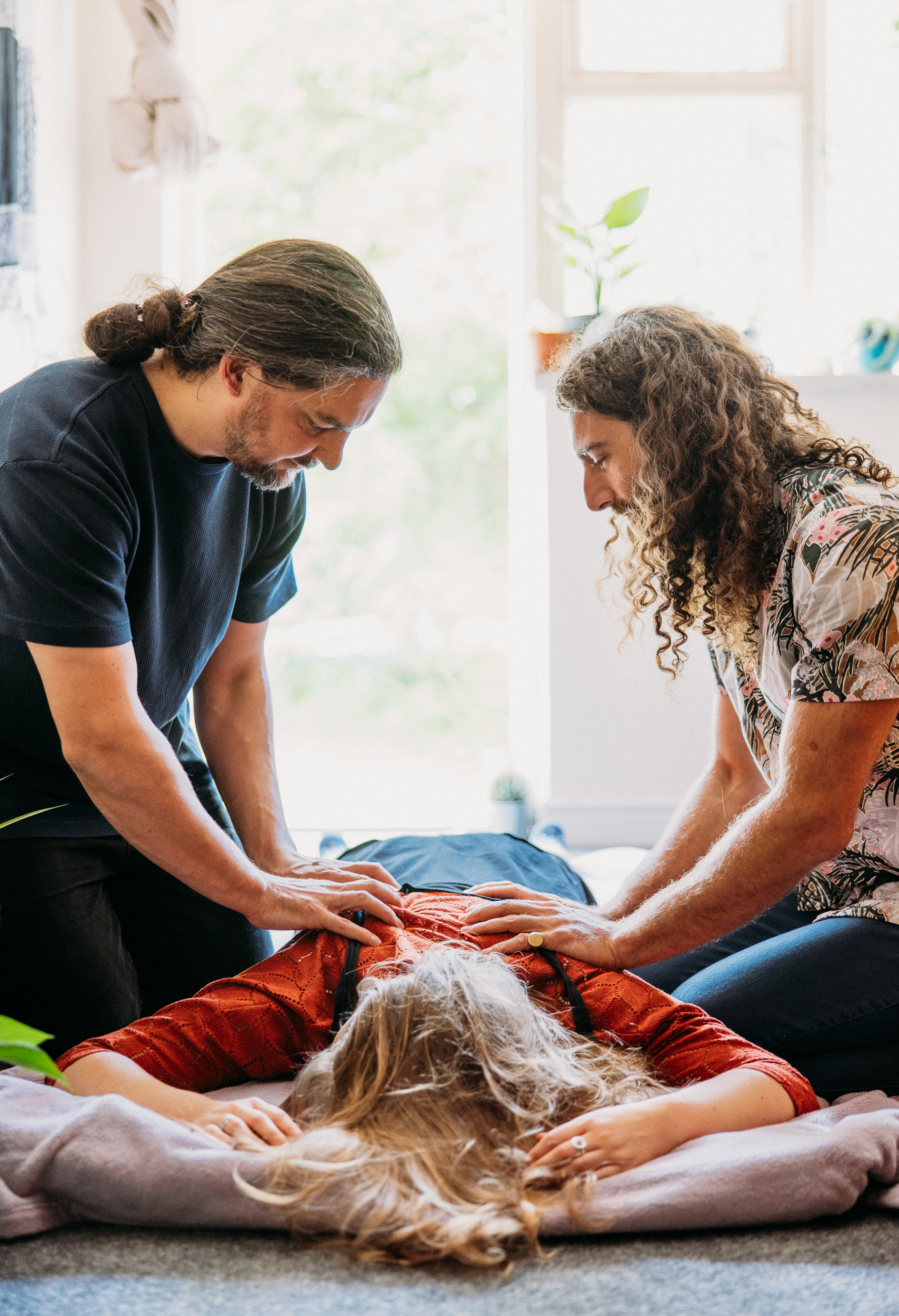 Couples Body Massage: Techniques and Strategies for Deepening Connection, by DealHeal